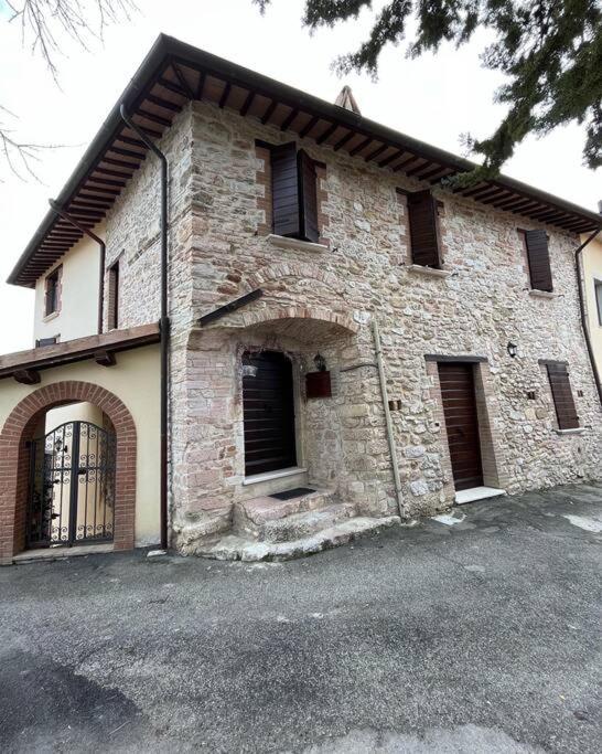 Casa Vacanze Vecchio Frantoio Residenza Leccino Сполето Екстер'єр фото